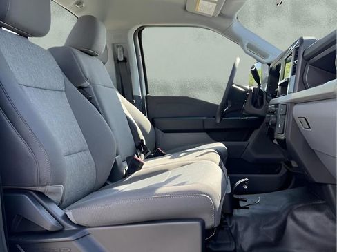 Used 2025 Ford F450 XL image 37