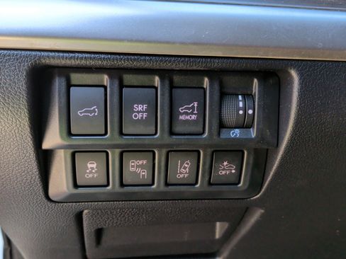 Used 2017 Subaru Outback 3.6R Touring w/ Popular Package #5A image 35