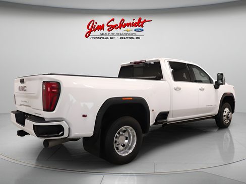 Used 2026 GMC Sierra 3500 Denali w/ Denali Reserve Package AWD/4WD image 6