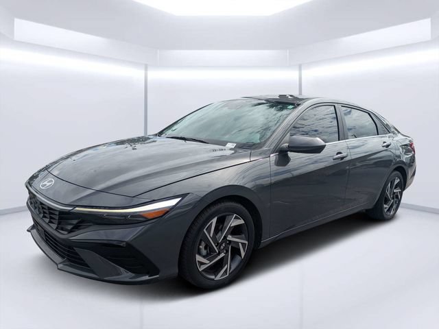 Used 2024 Hyundai Elantra SEL w/ Convenience Package FWD image 7