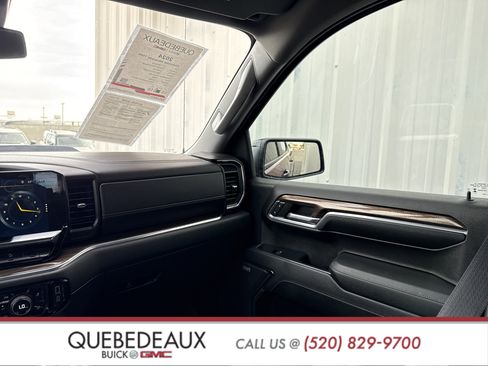 Used 2024 Chevrolet Silverado 1500 LT Trail Boss w/ Convenience Package II image 28