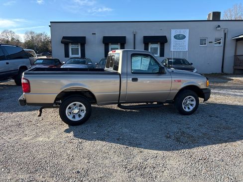 Used 2004 Ford Ranger XL image 10