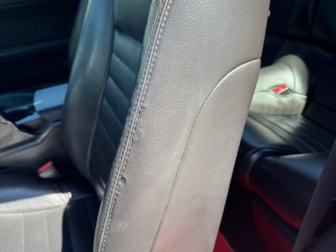 Used 2006 Ford Mustang GT Premium RWD image 34