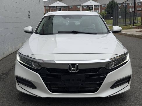 Used 2018 Honda Accord LX image 7