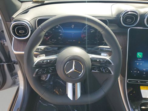 Used 2026 Mercedes-Benz GLC 300 image 25