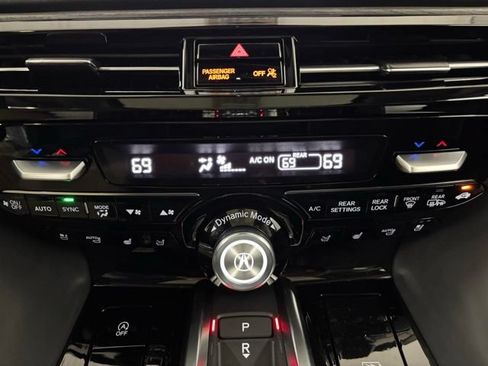 Certified 2026 Acura MDX w/ Advance Package AWD/4WD image 29