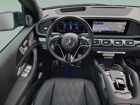 New 2026 Mercedes-Benz Maybach GLS 600 4MATIC image 12