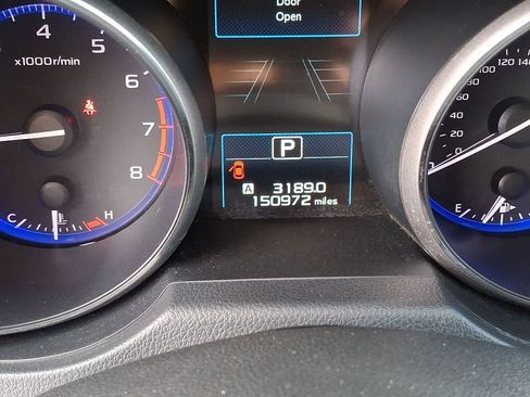 Used 2018 Subaru Outback 3.6R Limited AWD/4WD image 23