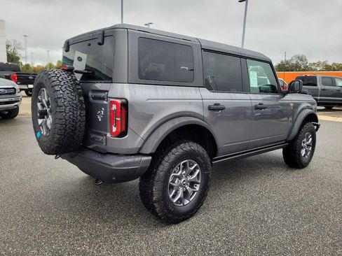 New 2025 Ford Bronco Badlands image 10