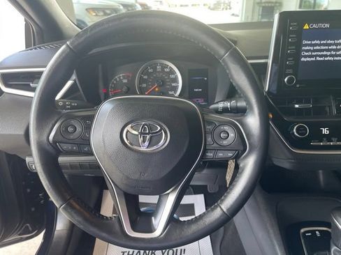 Used 2021 Toyota Corolla SE FWD image 11