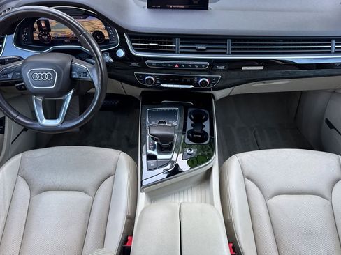 Used 2019 Audi Q7 3.0T Prestige AWD/4WD image 13