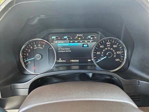 Used 2018 Ford F150 Lariat w/ Equipment Group 502A Luxury AWD/4WD image 10