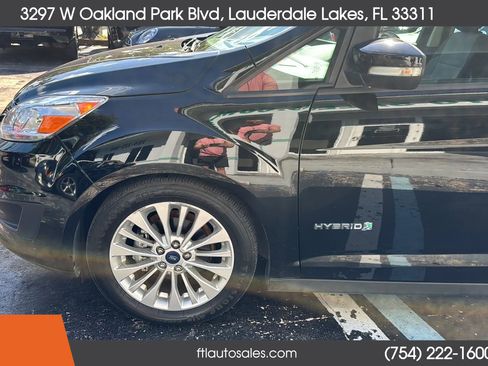 Used 2018 Ford C-MAX SE w/ Equipment Group 201A image 18