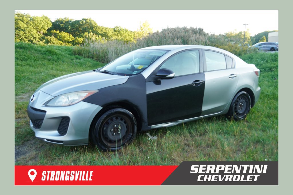 Used 2013 MAZDA MAZDA3 i SV FWD image 1