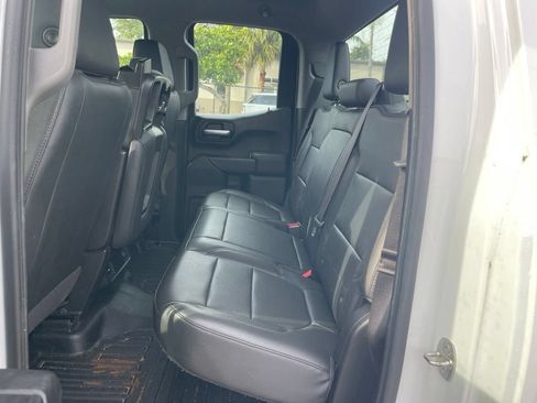 Used 2019 Chevrolet Silverado 1500 W/T w/ Trailering Package RWD image 8