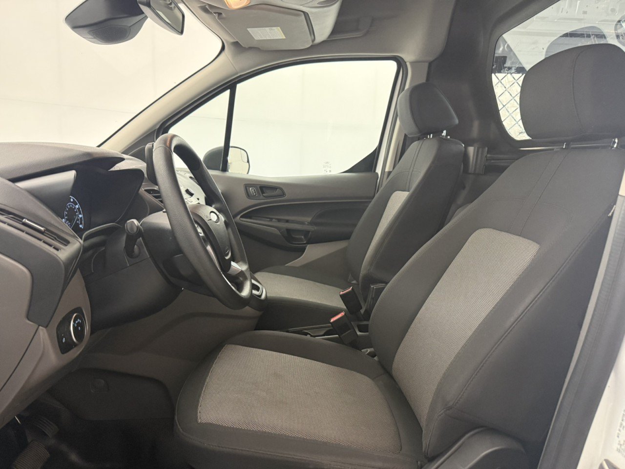 Used 2021 Ford Transit Connect XL FWD image 15