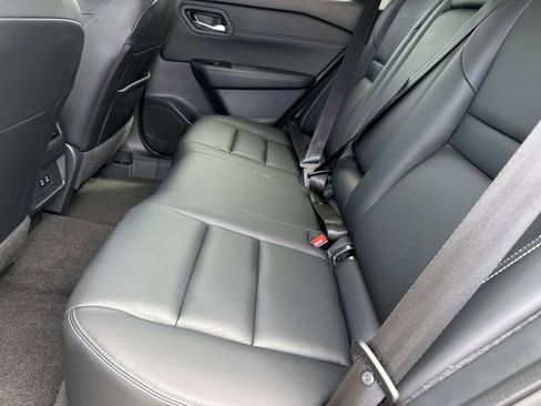 Certified 2024 Nissan Rogue SL image 13