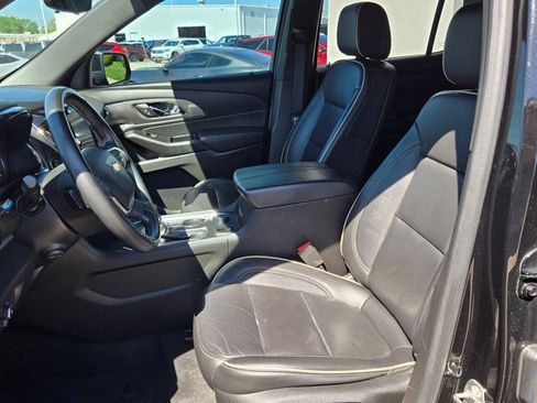 Used 2023 Chevrolet Traverse Premier w/ LPO, Cargo Package FWD image 15