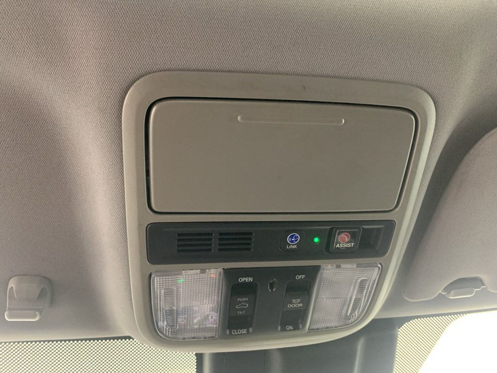 Used 2020 Honda Odyssey Elite image 24