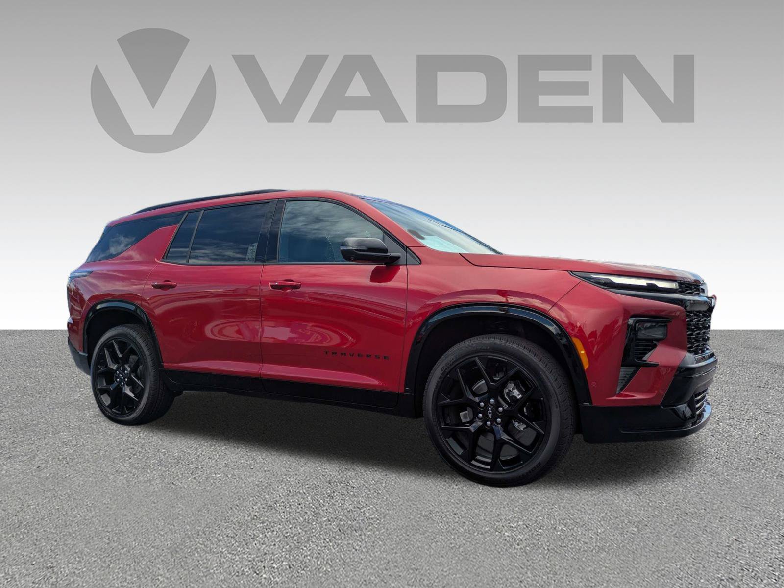 New 2026 Chevrolet Traverse RS FWD image 3