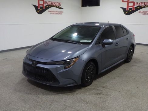 Used 2022 Toyota Corolla L w/ Carpet Mat Package (TMS) image 1