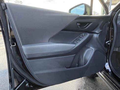 Certified 2025 Subaru Crosstrek 2.0i Premium image 15