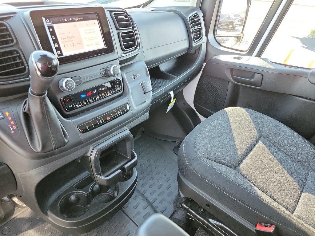 New 2024 RAM ProMaster 2500 w/ Convenience Group FWD image 20