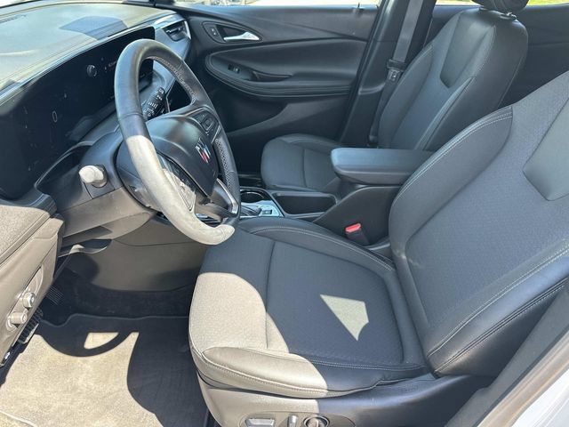 Used 2024 Buick Encore GX Preferred w/ Comfort Package AWD/4WD image 18