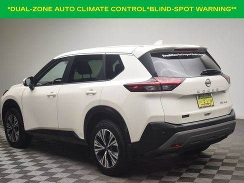 Used 2023 Nissan Rogue SV AWD/4WD image 6