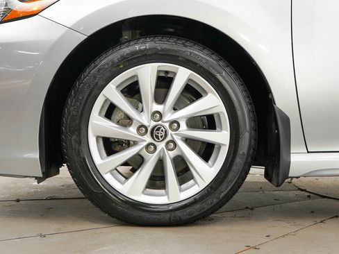 Used 2024 Toyota Camry SE FWD image 24