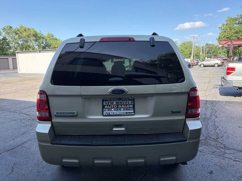 Used 2012 Ford Escape XLT FWD image 5