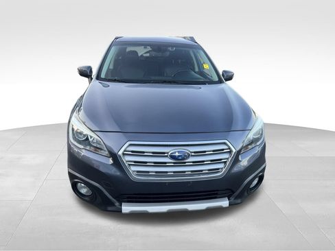 Used 2017 Subaru Outback 3.6R Limited AWD/4WD image 8