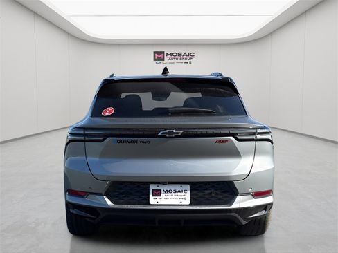 New 2026 Chevrolet Equinox EV RS image 6