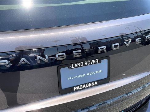 Certified 2023 Land Rover Range Rover SE AWD/4WD image 31