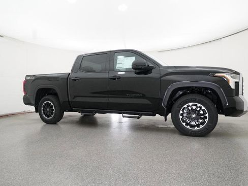 New 2026 Toyota Tundra SR5 AWD/4WD image 35