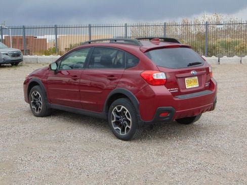 Used 2016 Subaru Crosstrek 2.0i Premium image 5