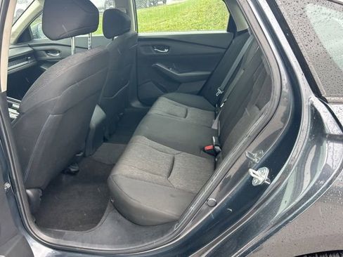 Used 2024 Honda Accord EX image 6
