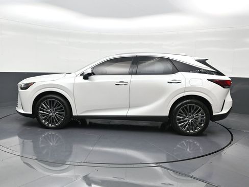 Used 2025 Lexus RX 450h AWD w/ Convenience Package image 2