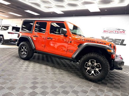 Used 2020 Jeep Wrangler Unlimited Rubicon AWD/4WD image 2