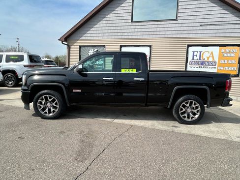 Used 2016 GMC Sierra 1500 SLT w/ All-Terrain Package AWD/4WD image 8