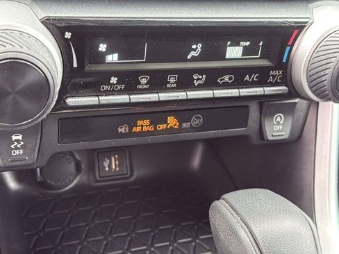 Certified 2025 Toyota RAV4 LE image 20