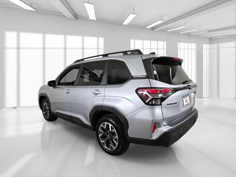 Certified 2026 Subaru Forester Premium AWD/4WD image 5