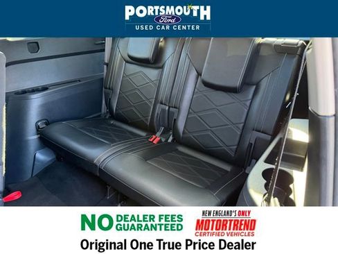 Used 2025 Volkswagen Atlas SE image 8