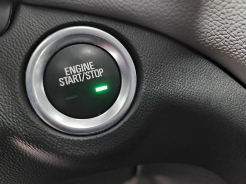 Certified 2022 Chevrolet Equinox LS image 18