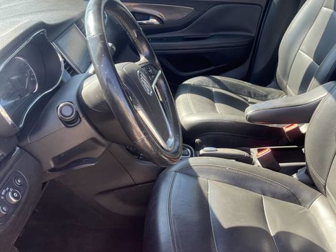 Used 2018 Buick Encore Essence image 12