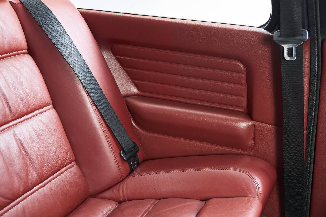 Used 1988 BMW M3 Coupe RWD image 88