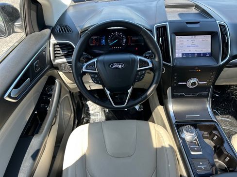 Certified 2020 Ford Edge Titanium w/ Class II Trailer Tow Package AWD/4WD image 10