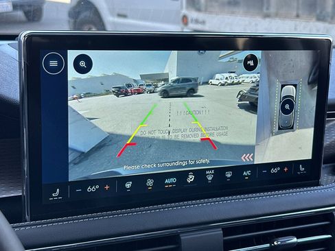 New 2025 Lincoln Corsair Reserve w/ Equipment Group 202A image 18