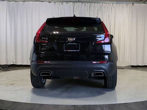 Used 2023 Cadillac XT4 Luxury w/ Cold Weather Package image 9