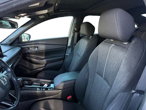 Used 2023 Honda Accord Sport image 7